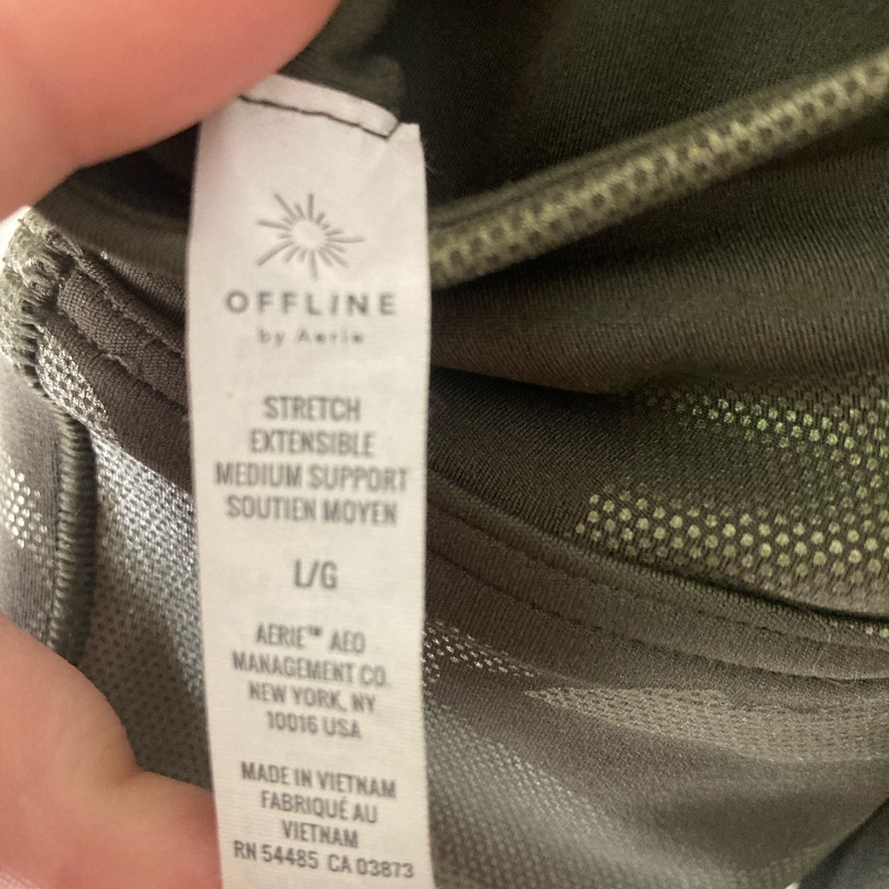 OFFLINE BY Aerie - Picture 3 of 7